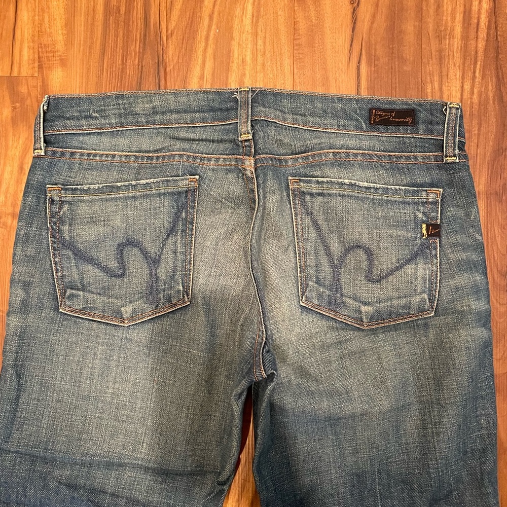 Citizens of Humanity Size 28 Crop Jeans